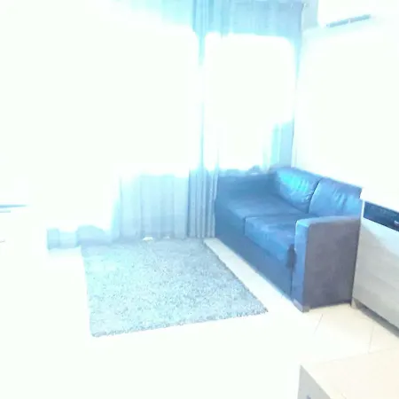Studio Cabine Tanit * Антиб