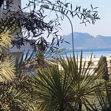 Studio Cabine Tanit Appartamento Antibes